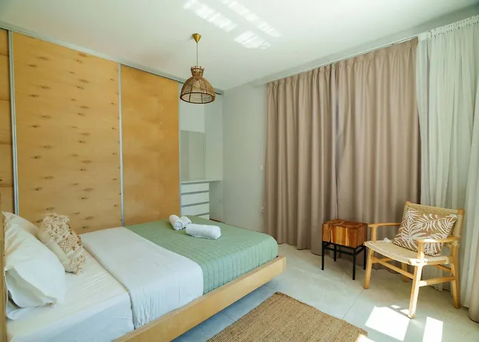 Geo Panoramic Konnos - Pool, Game Room, Gym 빌라 프로타라스