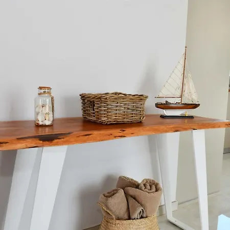 Geo Panoramic Konnos - Pool, Game Room, Gym فيلة *