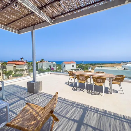 Geo Panoramic Konnos - Pool, Game Room, Gym