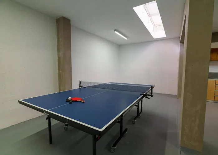 Geo Panoramic Konnos - Pool, Game Room, Gym *