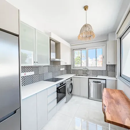 Geo Panoramic Konnos - Pool, Game Room, Gym Villa