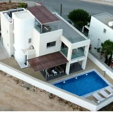 Geo Panoramic Konnos - Pool, Game Room, Gym Villa Protaras