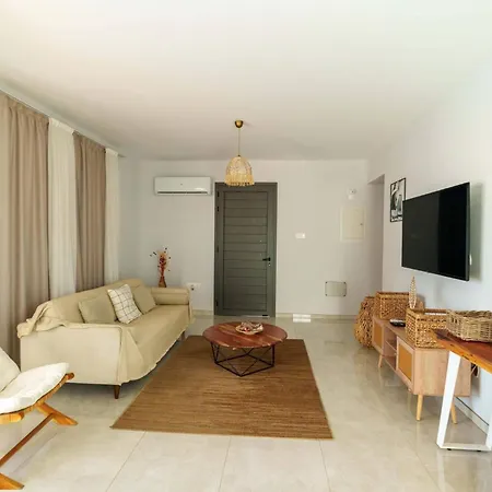 Geo Panoramic Konnos - Pool, Game Room, Gym Villa Protaras